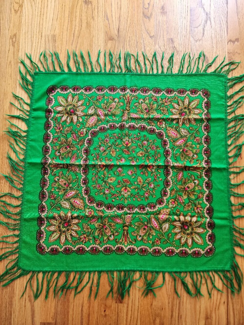 Vintage Emerald Green Folk Floral Wool Fringe Scarf Shawl